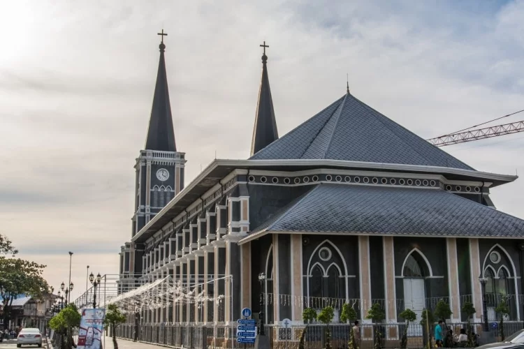 immaculate conception cathedral - chanthaburi - thailand