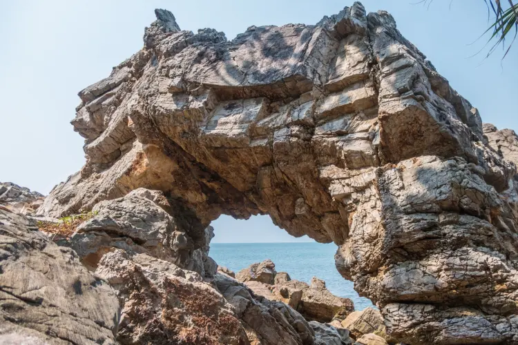 arch low point of view noen nagphaya - chanthaburi