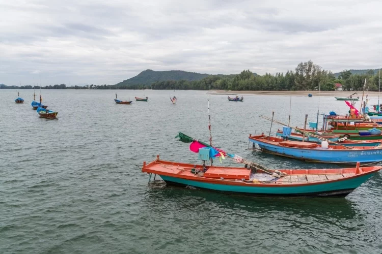 boats bay chao lao hu laem - chanthaburi