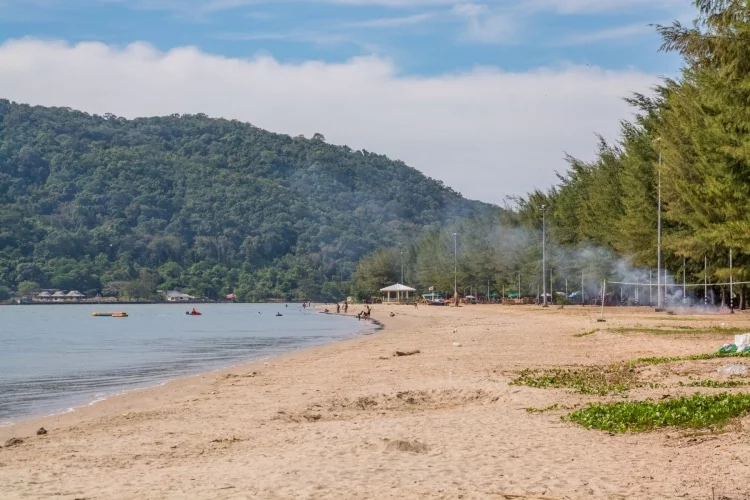 end beach laem sing - chanthaburi