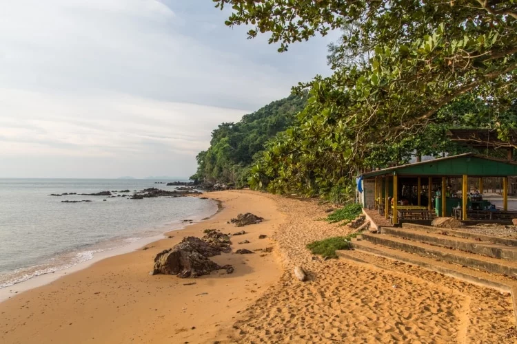 hat ao yang laem sing - chanthaburi