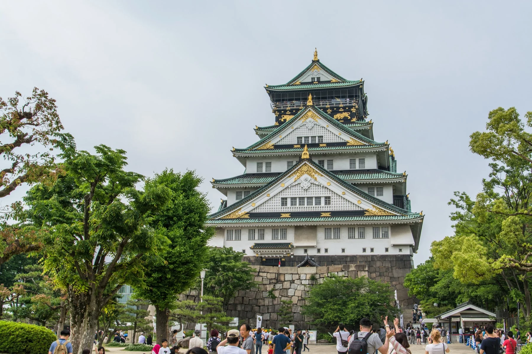 osaka castle japan