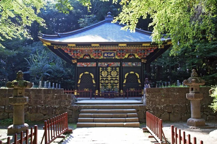 mausoleum zuiho-den sendai japan