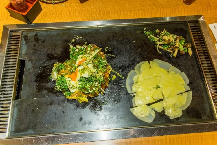 okonomiyaki restaurant kamaya nara - japan