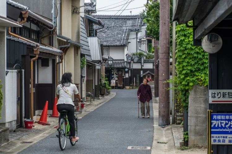 small street naramachi nara - japan