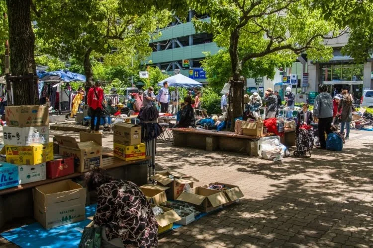 shin-osaka charity flee market japan