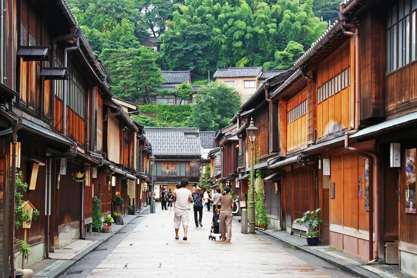 old higashi chaya district kanazawa japan