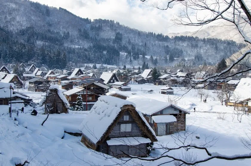 shirakawa-go village winter