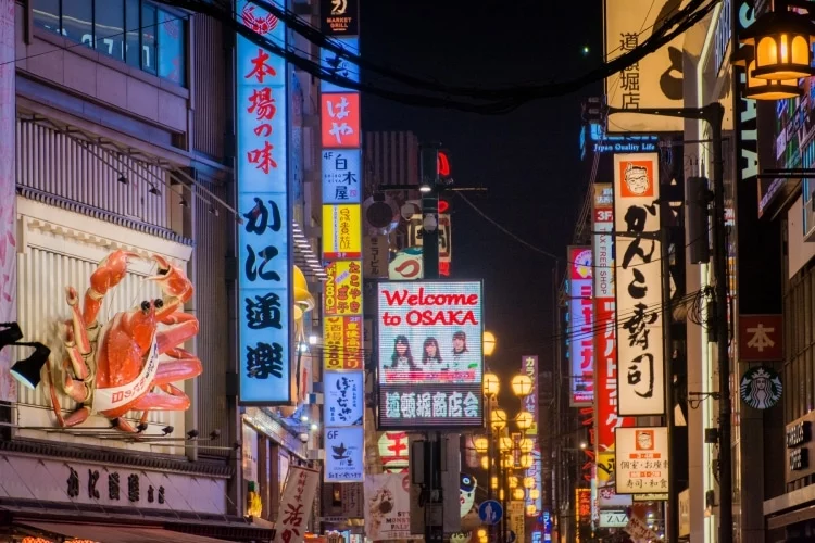 welcome to osaka dotonbori - japan
