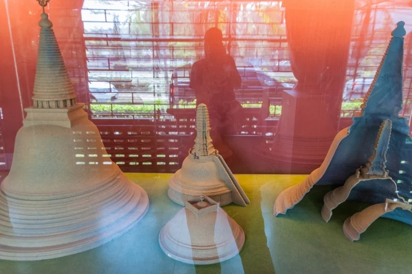 cut of the different versions chedi nakhon pathom