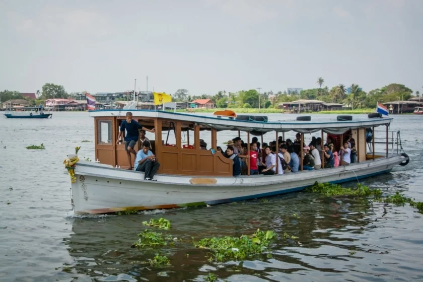 ferry access ko kret nonthaburi