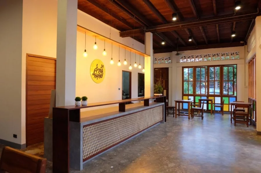 hotel comeneeteeuthai uthai thani