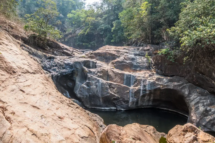 pool waterfall than mayom ko chang - thailand