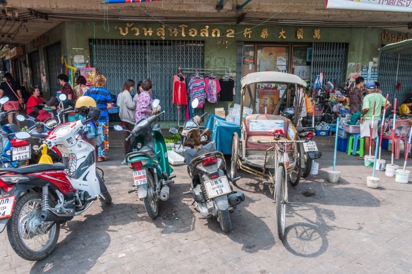 pres de la gare de nakhom pathom