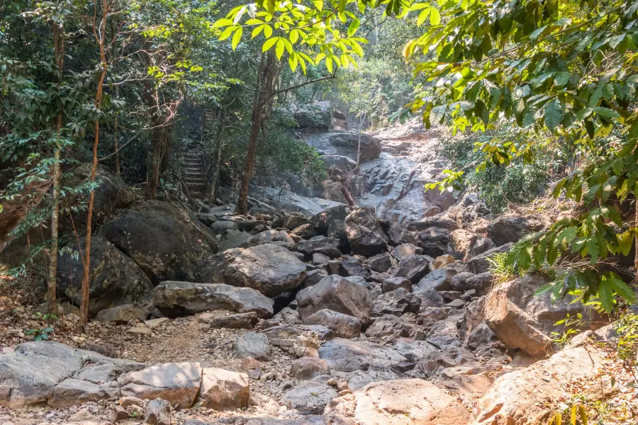 river waterfall khlong nonsi ko chang - thailand
