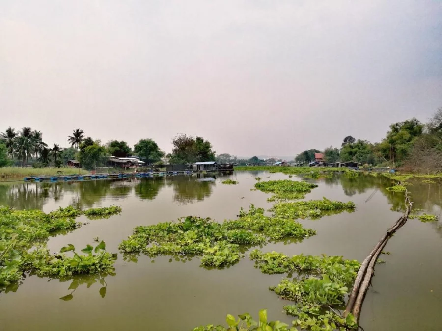 riviere sakae krang devant villa pae baan baan uthai thani