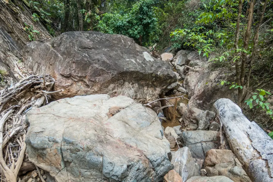 rock waterfall khlong neung ko chang - thailand