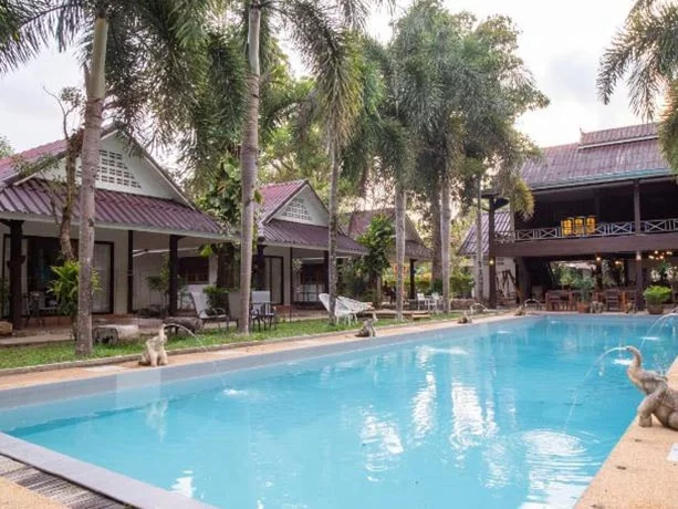 exterior capital o iyara resort ko chang