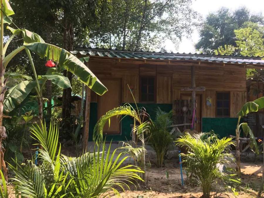 exterior freedom home ko chang