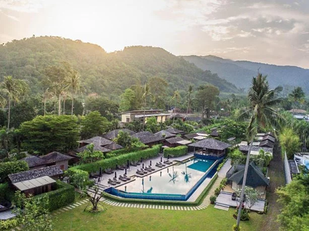 exterior hotel gajapuri resort spa ko chang