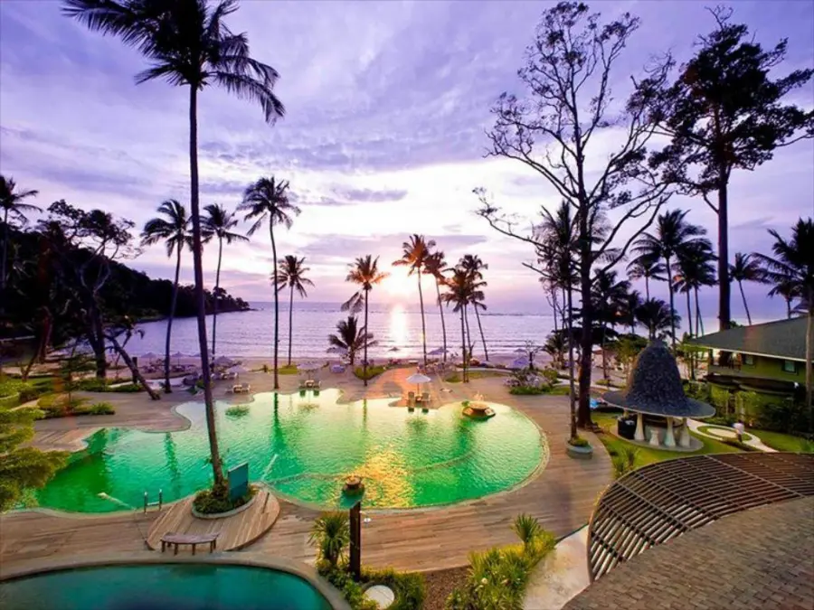 exterior mercury hideaway ko chang