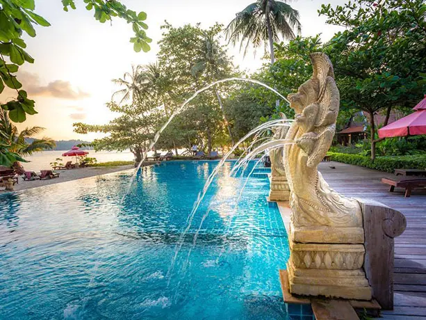 exterior swimming pool chivapuri beach resort ko chang