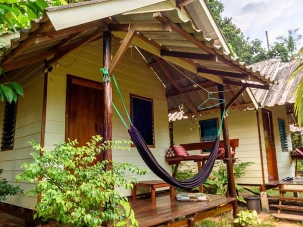 exterior yak bungalow ko chang