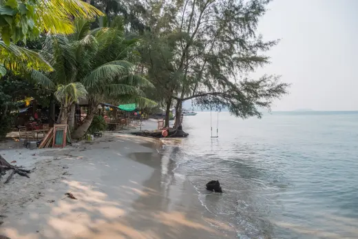 middle beach khlong prao beach ko chang - thailand