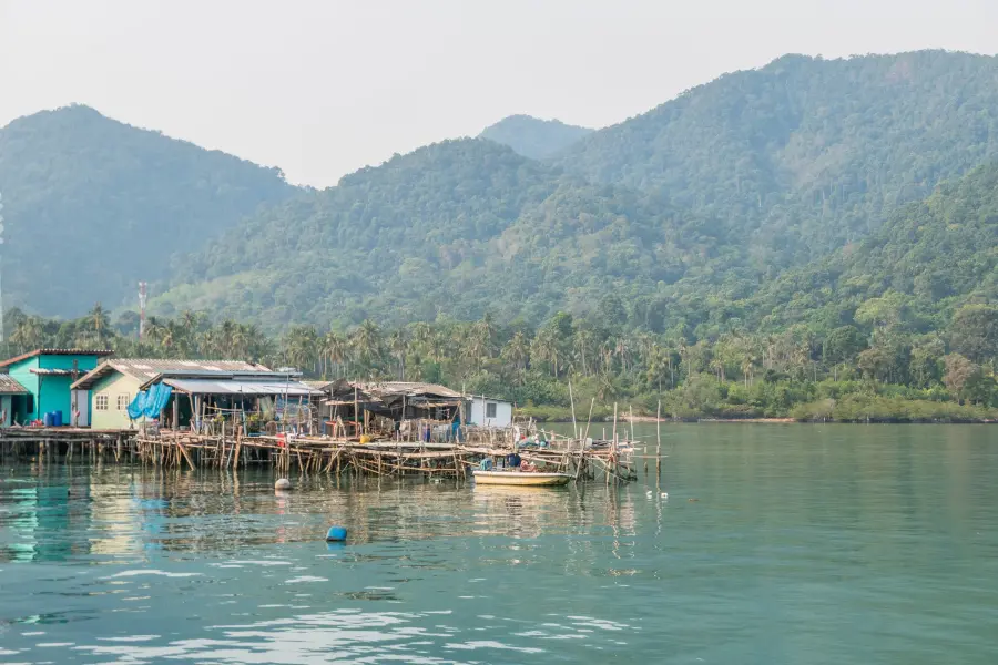 village bang bao ko chang thailand