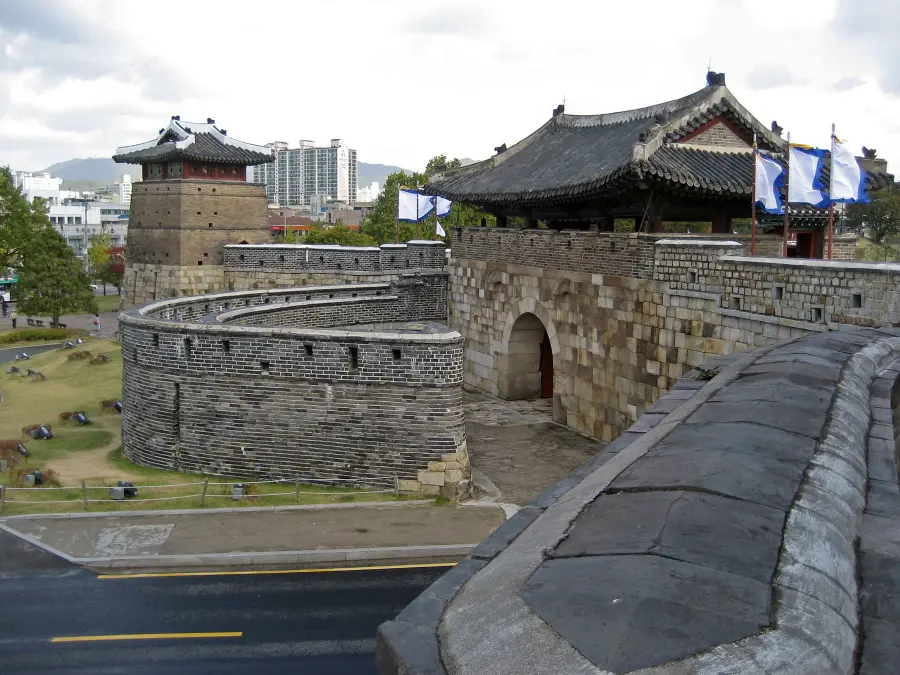 forteresse de hwaseong suuwon - coree du sud