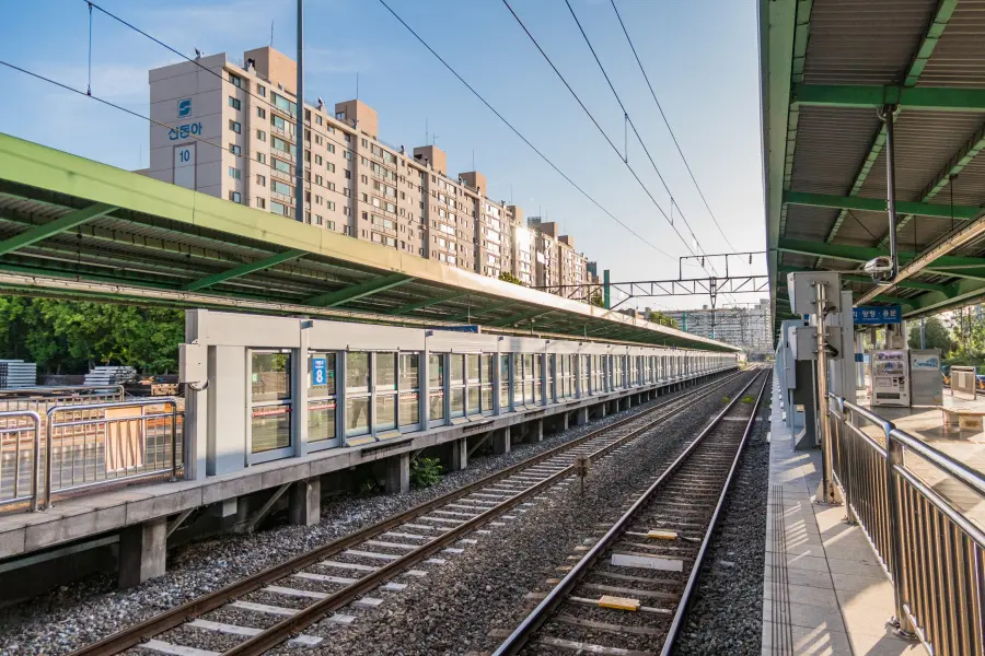 ligne train banlieu seoul - coree du sud