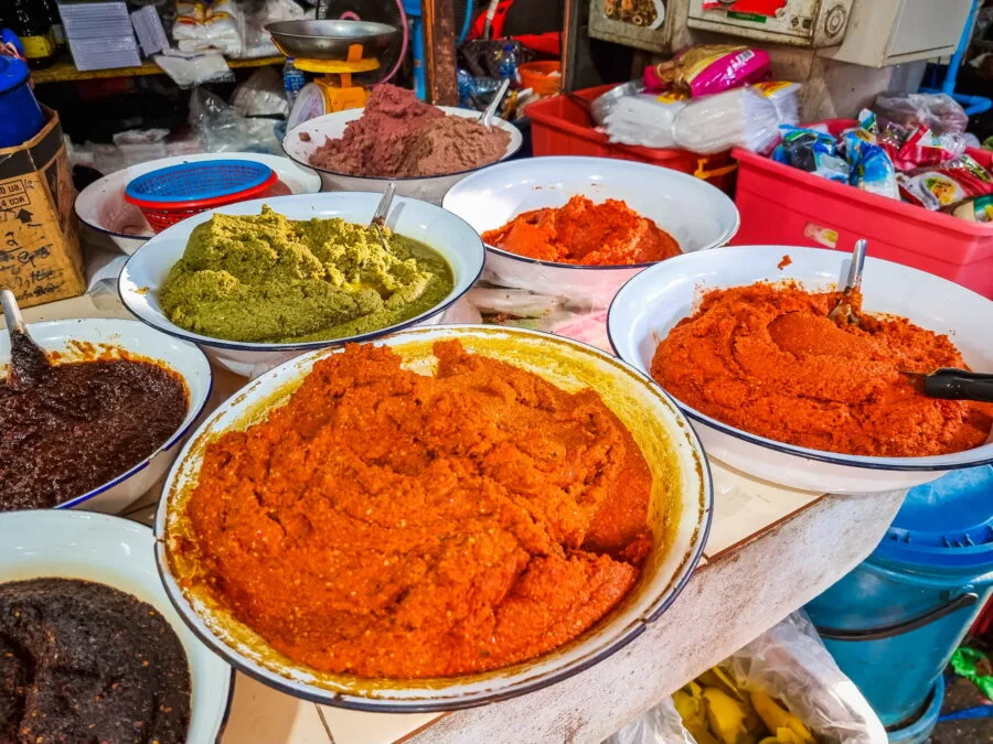 curry paste uthai thani market