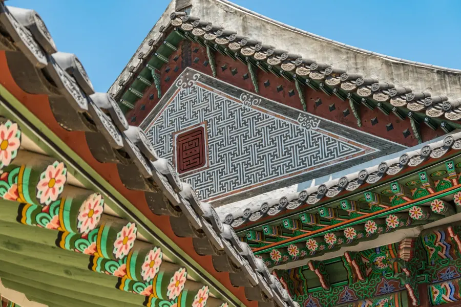 roof hall huijeongdang - changdeokgung palace seoul