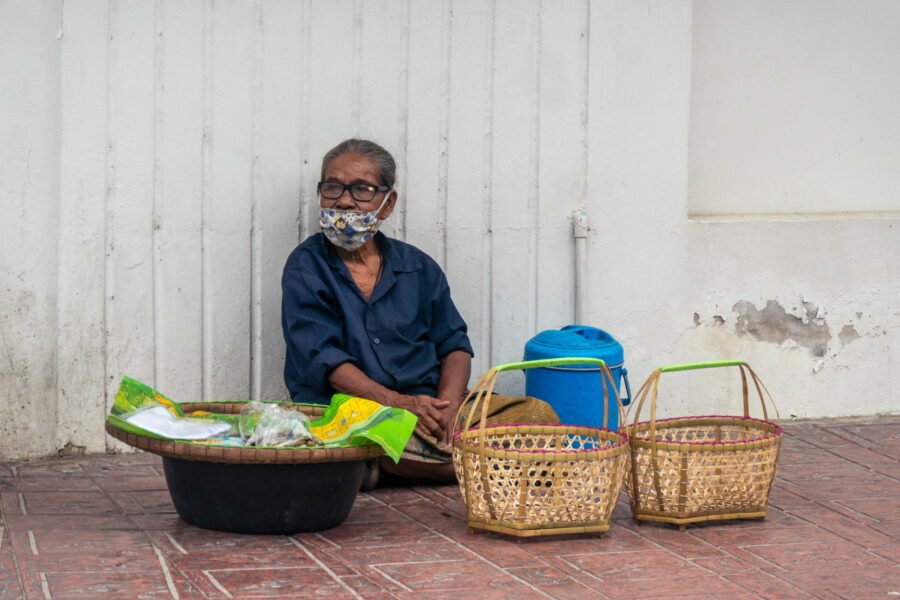 vendeur rue - ville uthai thani