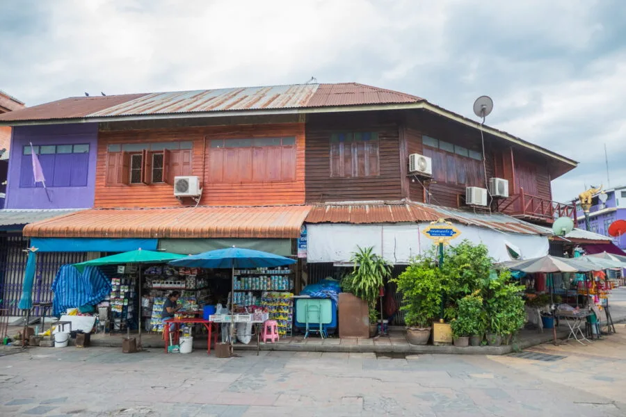old town uthai thani