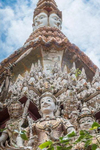 roof detail Wat Sisrathong - nakhon pathom