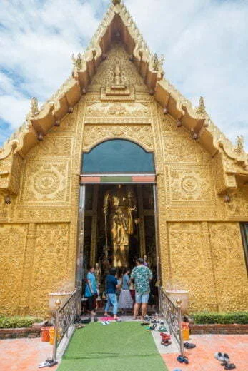 facade temple Wat Maisupradittharam - nakhon pathom
