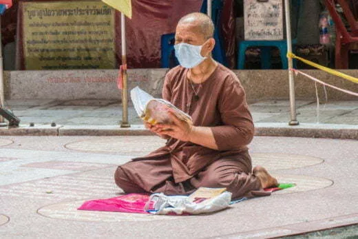 meditation Wat Samphran - dragon temple - nakhon pathom