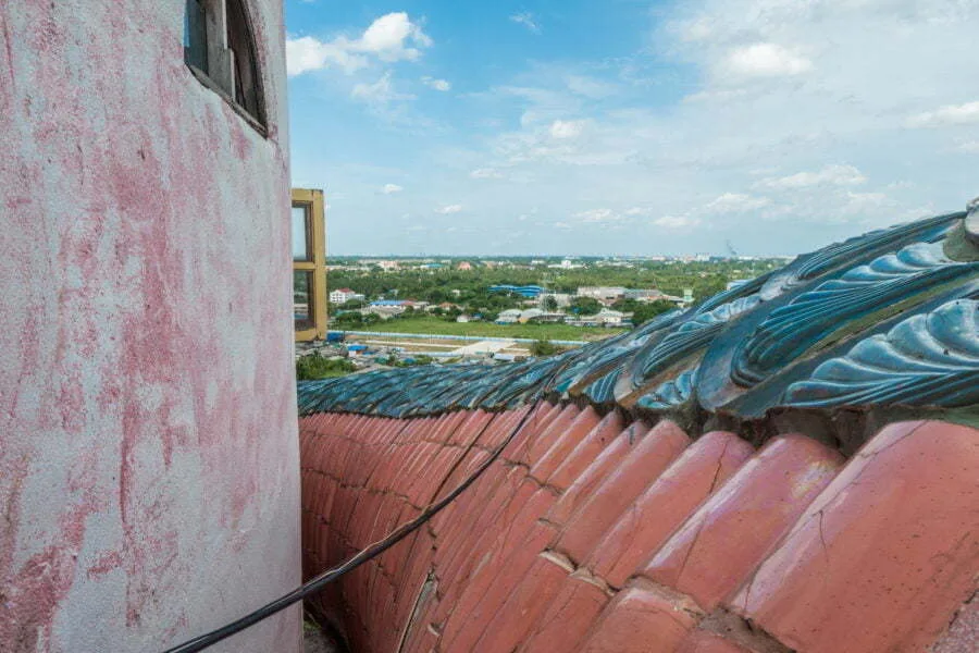Wat Samphran Tower Climb - Dragon Temple - Nakhon Pathom