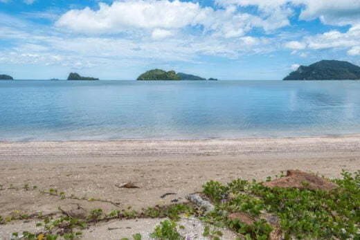 other unnamed beach dan sawit district