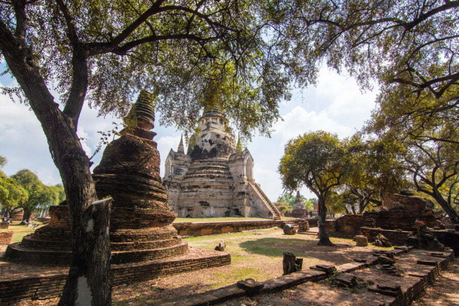 chedis au wat phra si sanphet ayutthaya