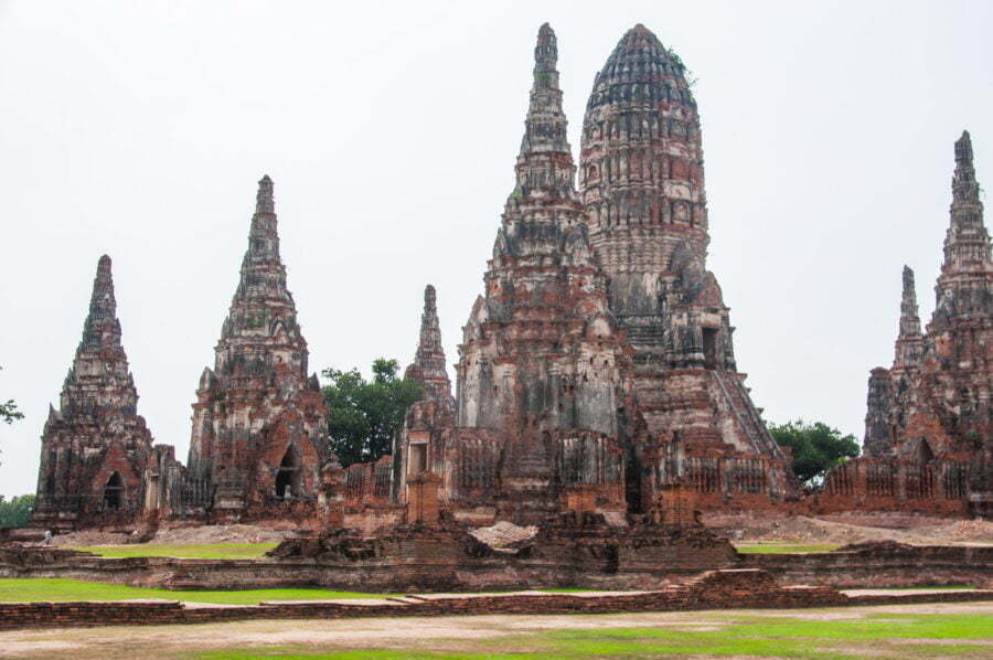 chedis wat chai wattharanam - ayutthaya