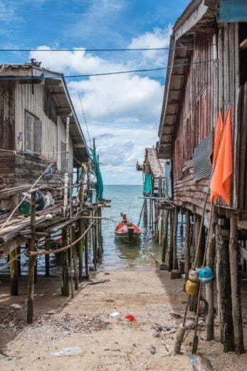 between two houses fishing village dan sawit - chumphon
