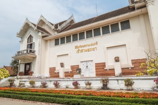 facade musee national chao sam phraya ayutthaya