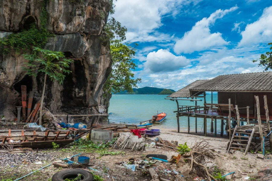 cliff fishing village dan sawit - chumphon