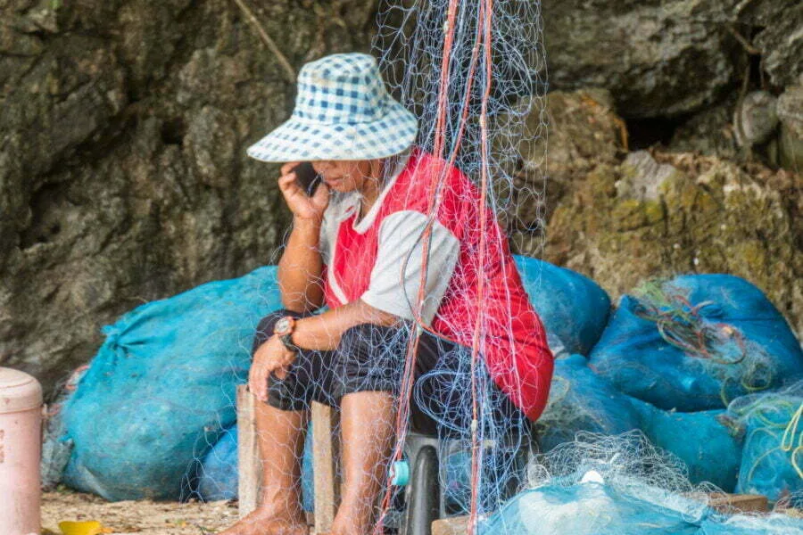 Thai fisherman Lok Phae beach - Chumphon