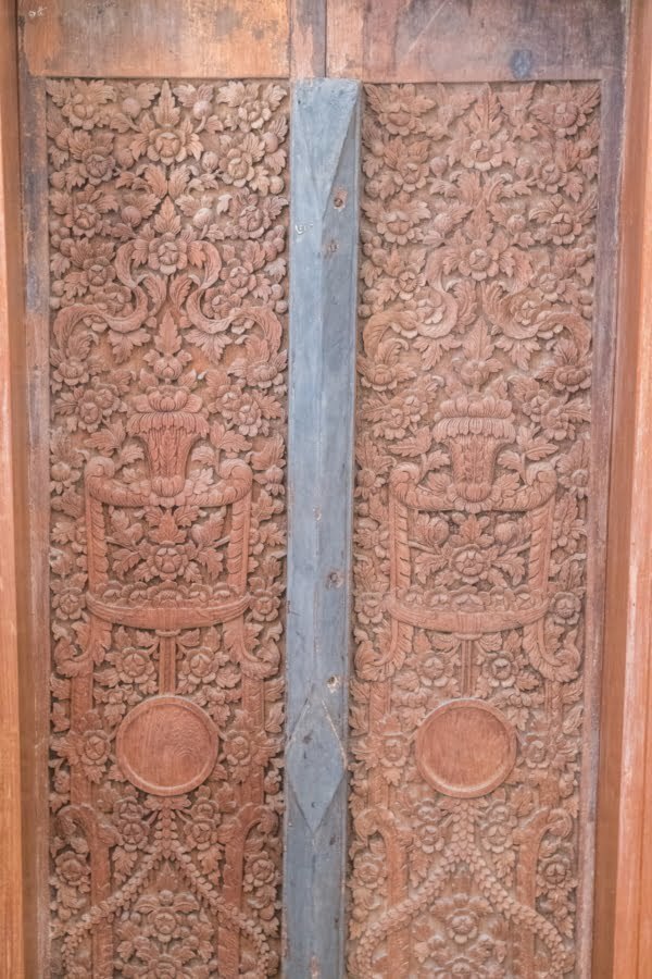 portes bois musee national chao sam phraya ayutthaya