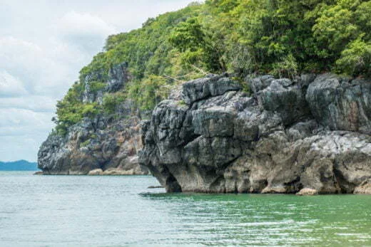 rocks lokkam bay dan sawit - chumphon province