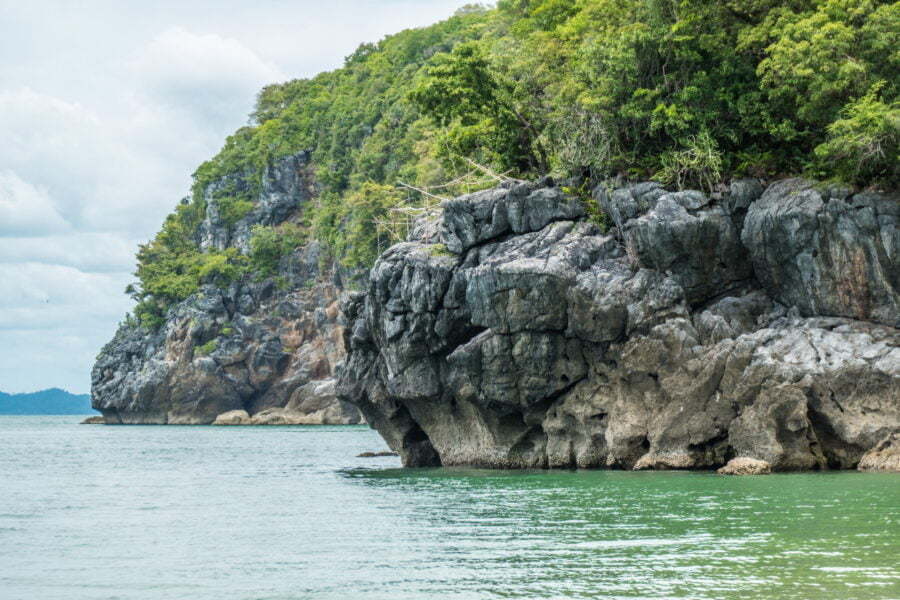 rochers lokkam bay dan sawit - province chumphon