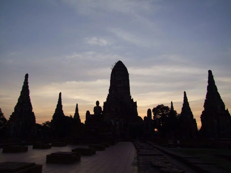 nightfall wat chai watthanaram - ayutthaya